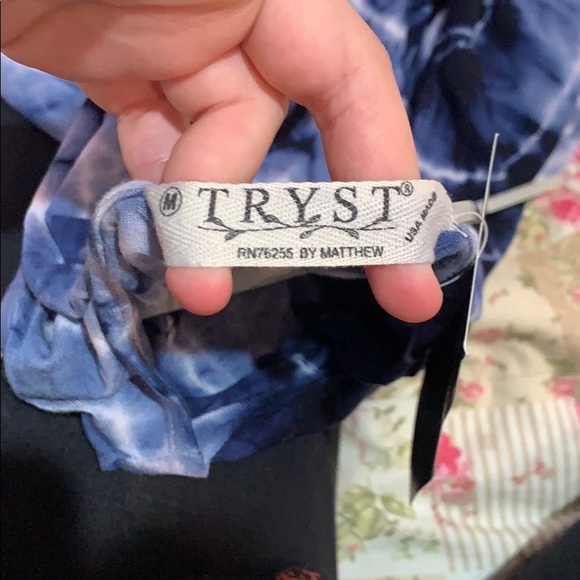 New!! Blue and white tye die dress - Picture 2 of 5